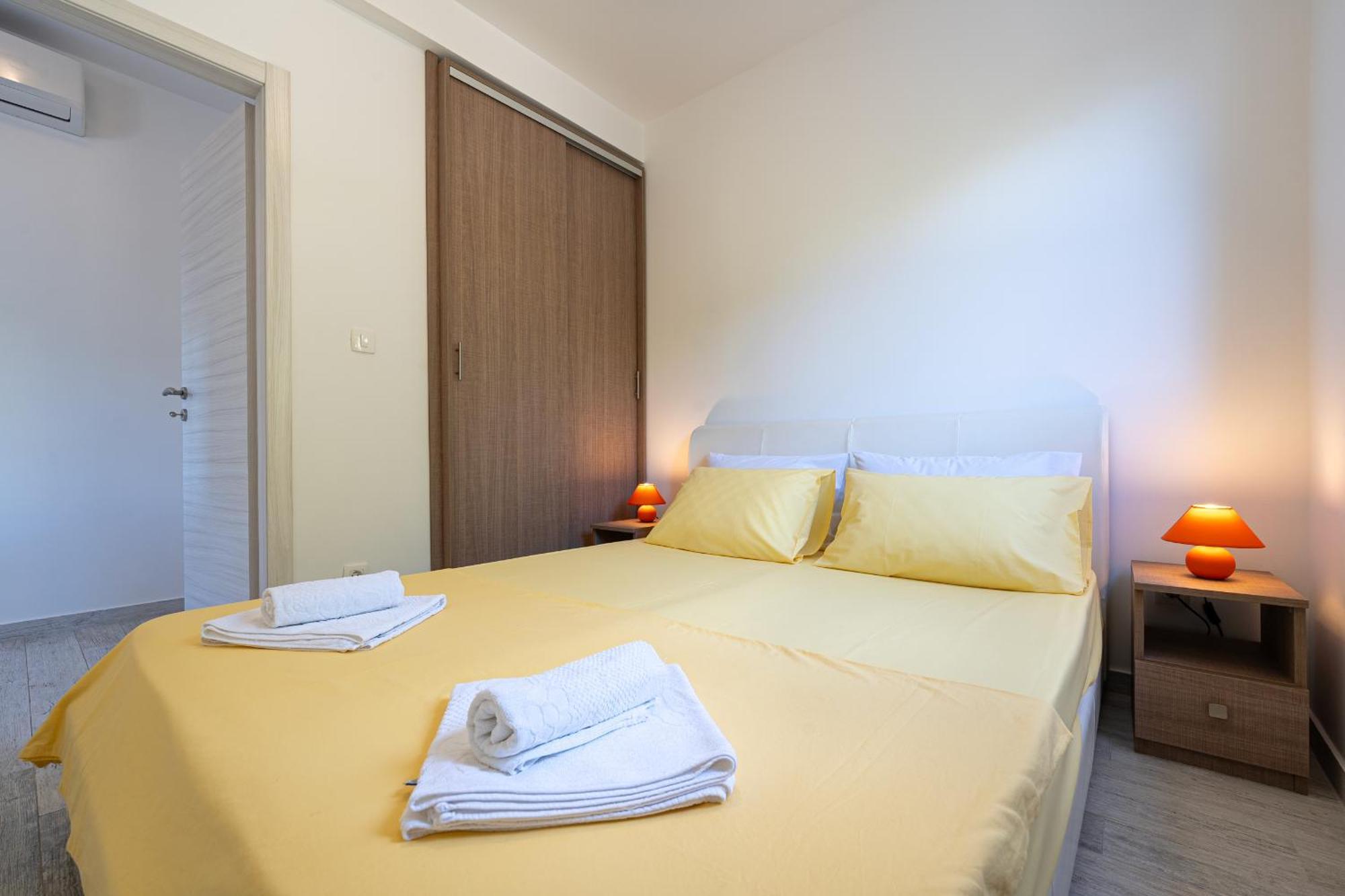 Hera Apartments دُنجِ ستُلِڤ الغرفة الصورة